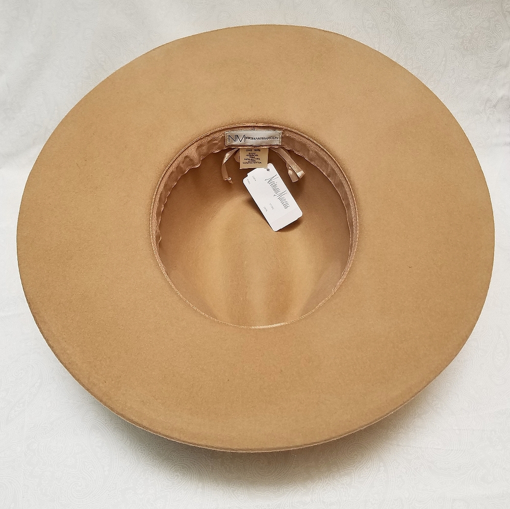 Neiman Marcus Fedora Hat - Picture 4 of 5